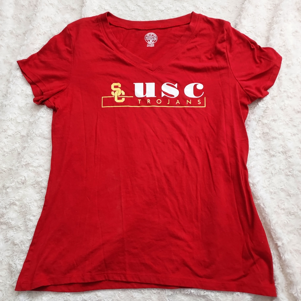 USC Trojans Red Gold V-neck T-Shirt Academia Sporty Fan School University
